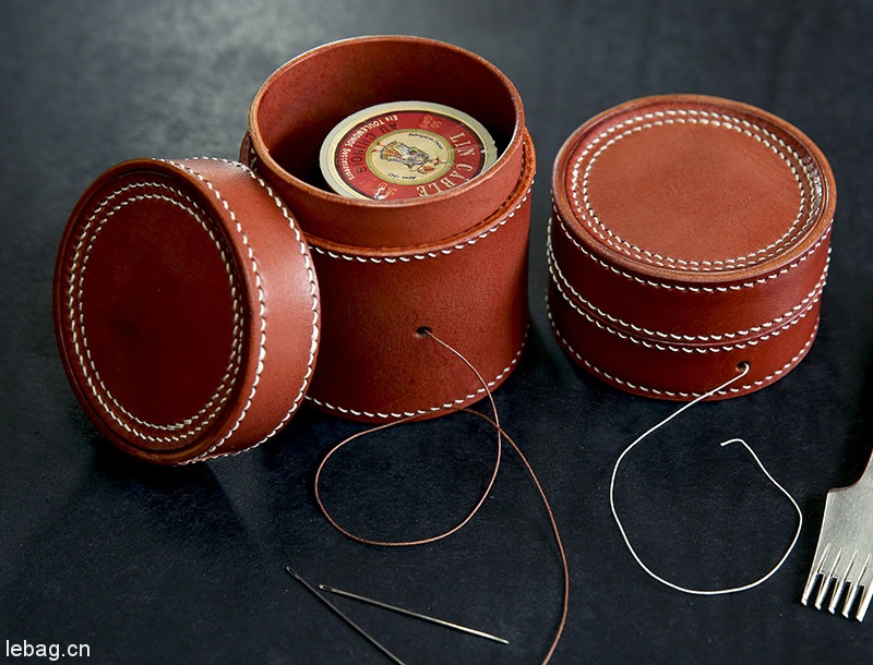 圆桶形皮具双层贴合驹缝教程-手工皮具